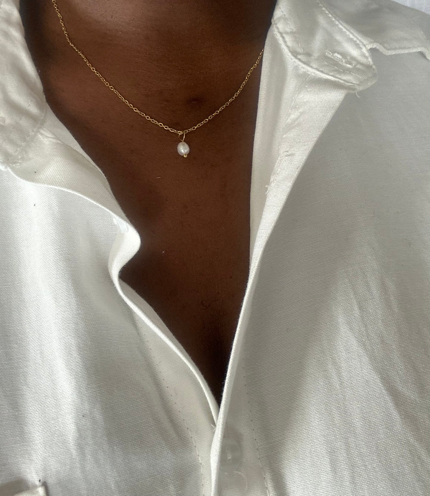 Dainty Pearl Necklace